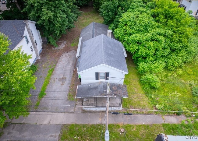 Building Photo - 111 N Frankfort St