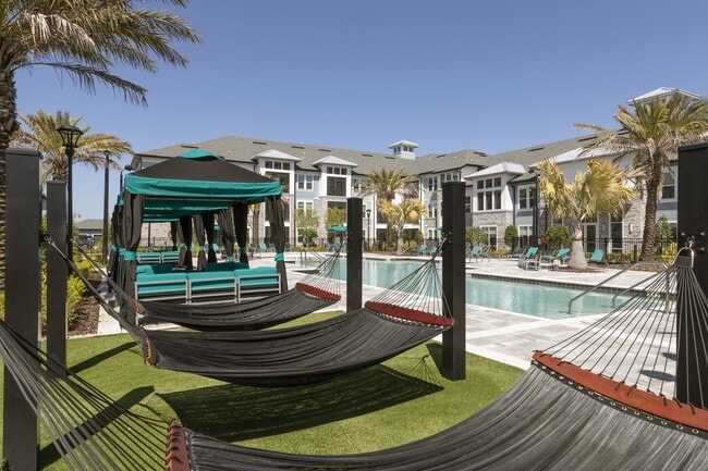 Foto del edificio - Addison at Sunlake
