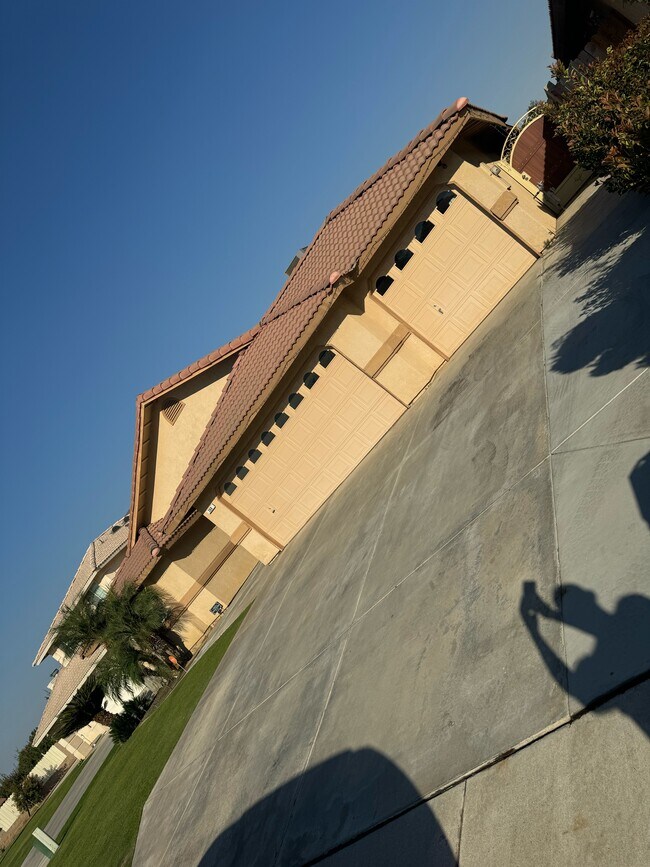 Foto del edificio - 268 Burns Ct