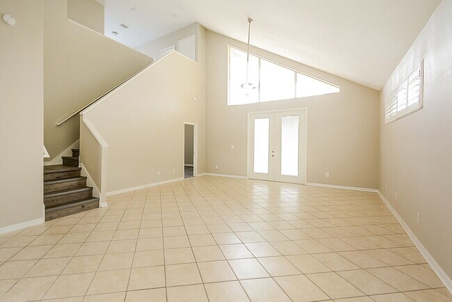 Foto del edificio - 12450 Duckett Ct