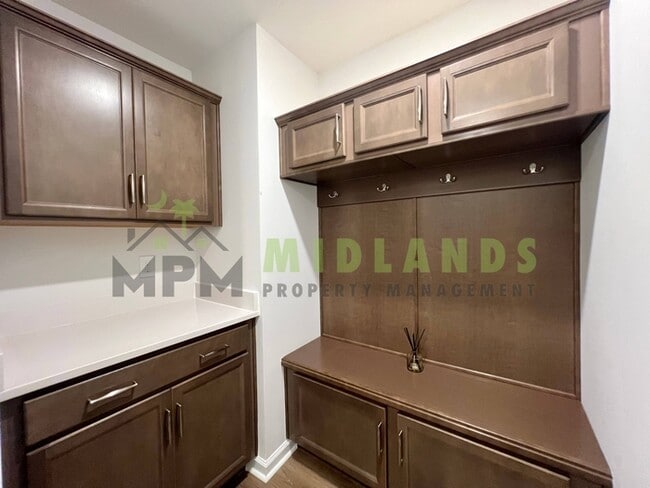 Foto del edificio - 333 Canary Grass Ct