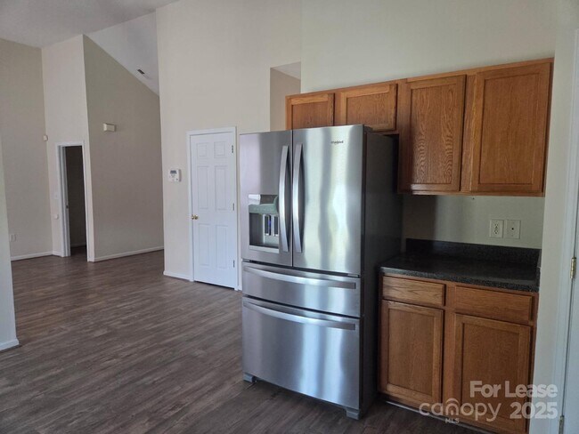 Foto del edificio - 924 Harbour View Cove NE