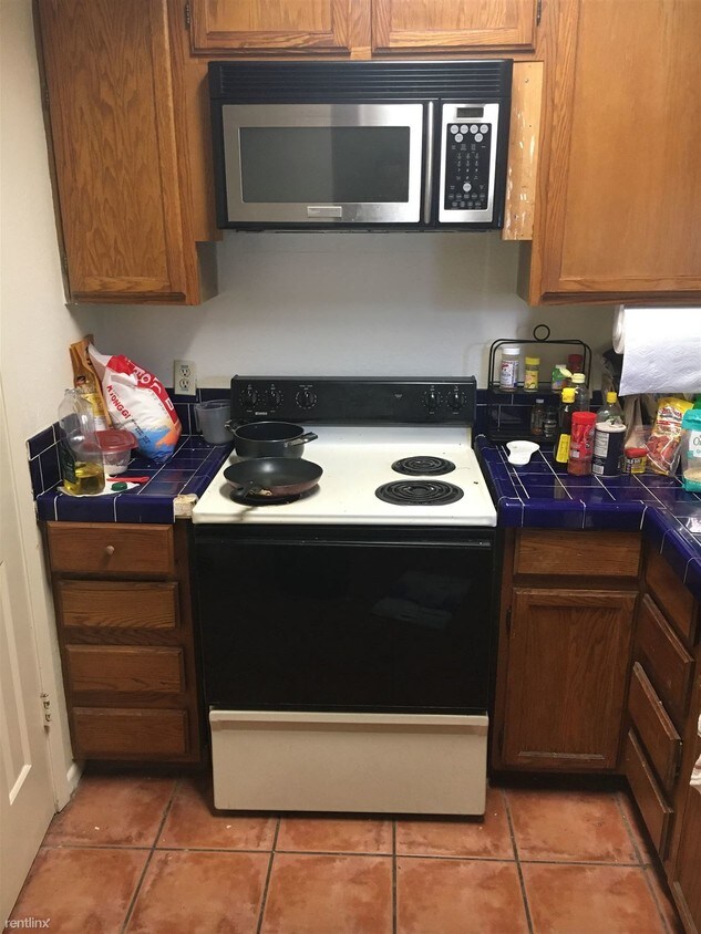 2 br, 1 bath - Wynnwood - 2 br, 1 bath  - Wynnwood