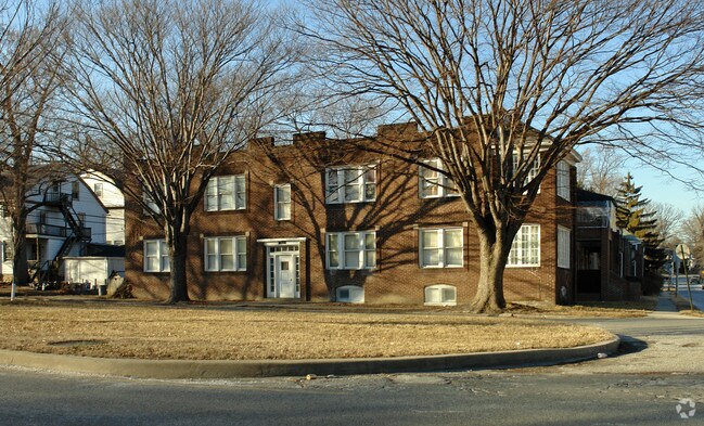 Building Photo - 3700 Gwynns Falls Pky