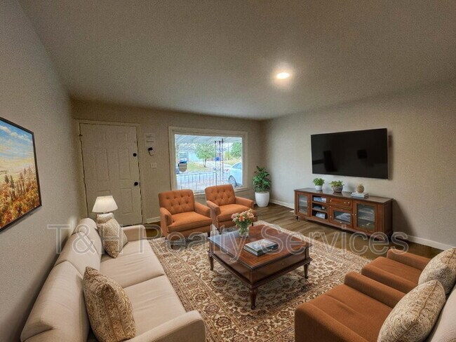 Foto del edificio - 5220 Council Ring Blvd