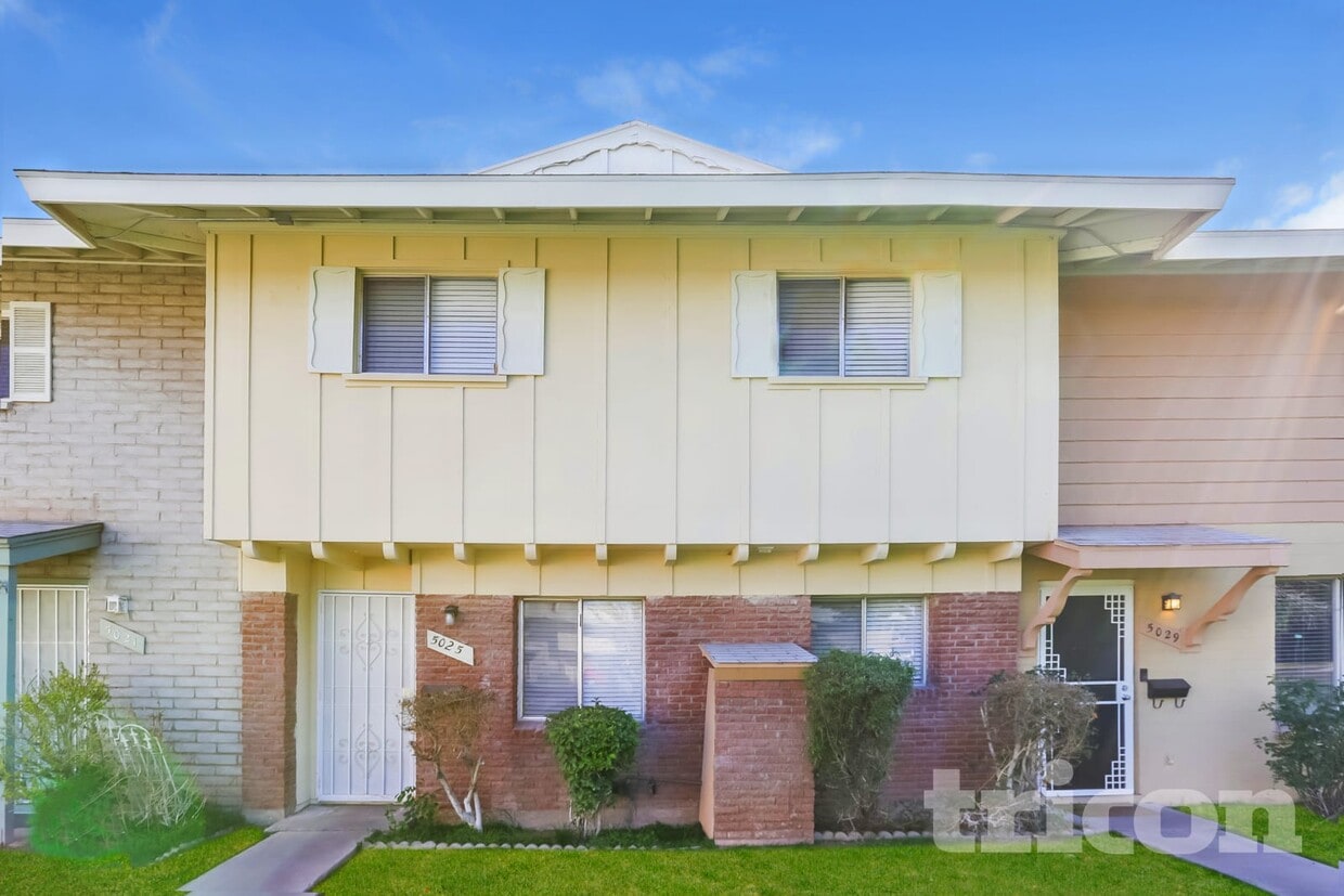 Primary Photo - 5025 S Mill Ave