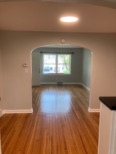 Building Photo - 306 Hamlin St