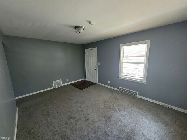 Building Photo - 3 br, 1 bath House - 4396 Neff Ave