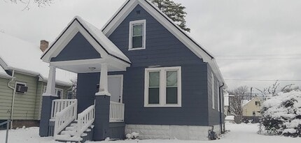 Building Photo - 4666 N 38th St