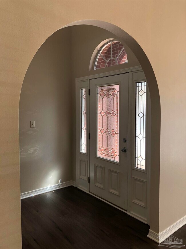 Foto del edificio - 1044 Woodlore Cir
