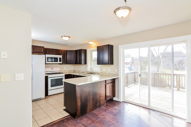 Foto del edificio - 14700 Germanium St NW