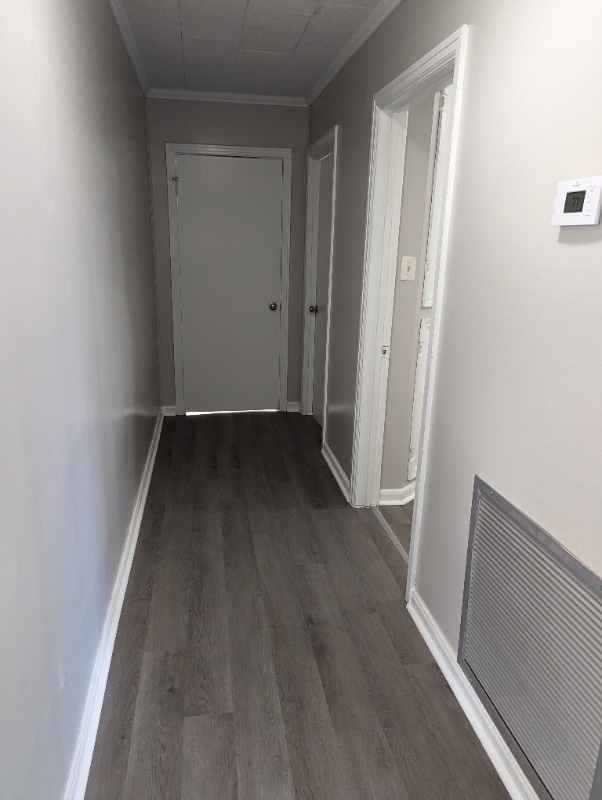 Building Photo - 306 Victory Dr