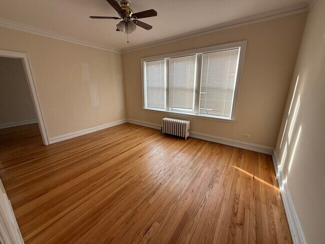 Foto del edificio - 2148 Gunderson Ave