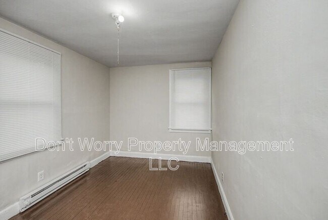 Foto del edificio - 402 Winston St
