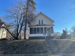 Building Photo - 3116 11th Ave