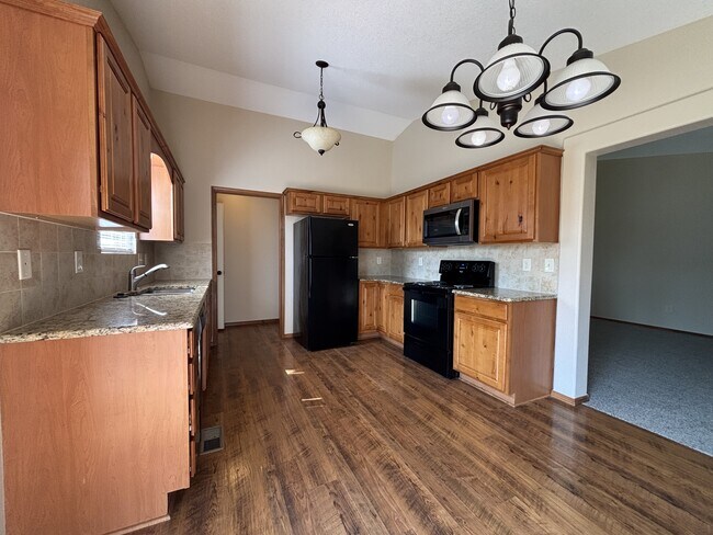 Foto del edificio - 2040 N Springbrook St