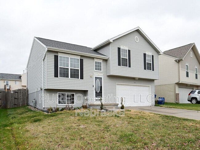 Building Photo - 7460 N 110th Ave