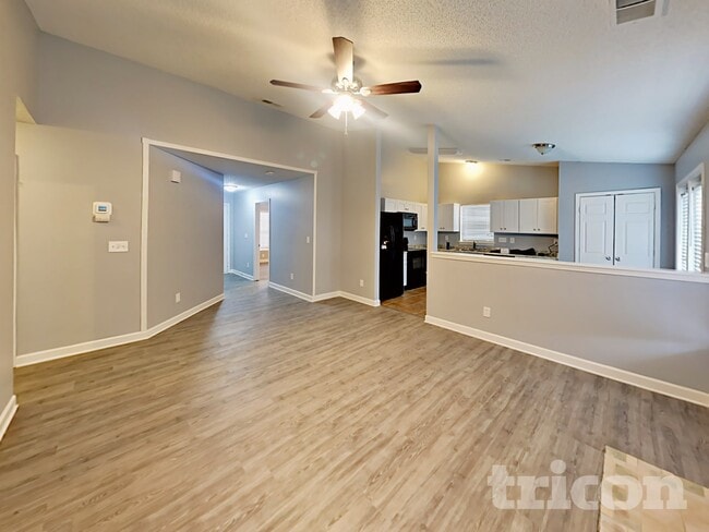 Foto del edificio - 891 Anchor Way NE