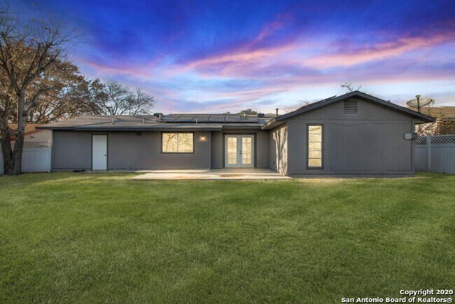 Foto del edificio - Move-in ready 3-bedroom, 2-bath home in San Antonio