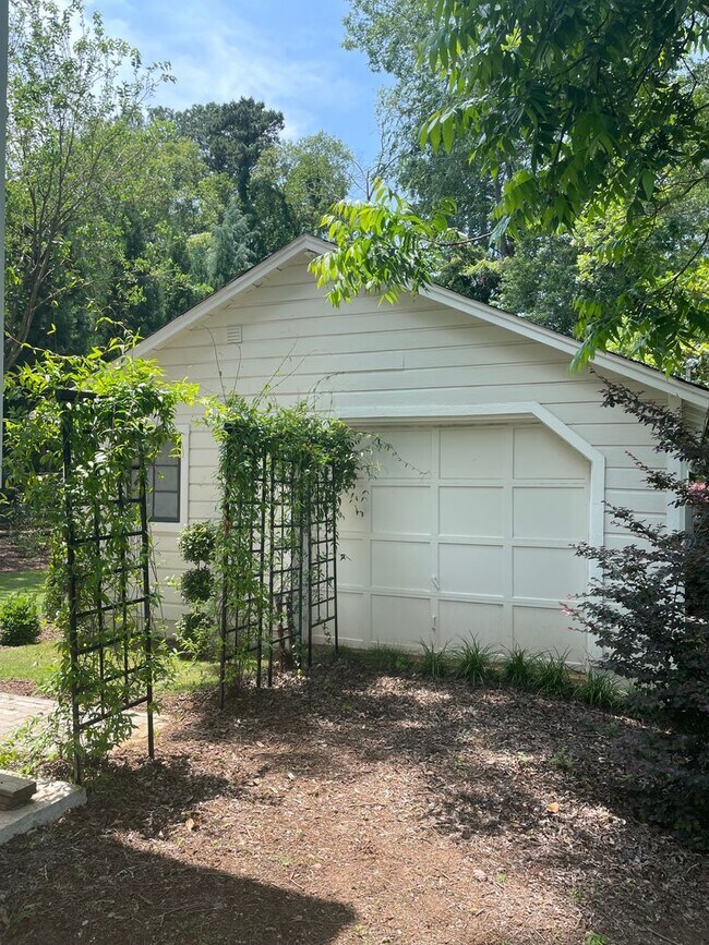 Building Photo - 185 O'Farrell St - 1 bed/1 bath - Available early July!