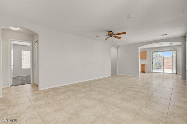 Building Photo - 5028 Nardini Ave