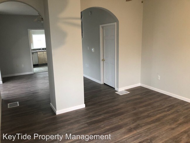 Foto del edificio - 3 br, 1 bath House - 610 W. 5th St. Palmyra
