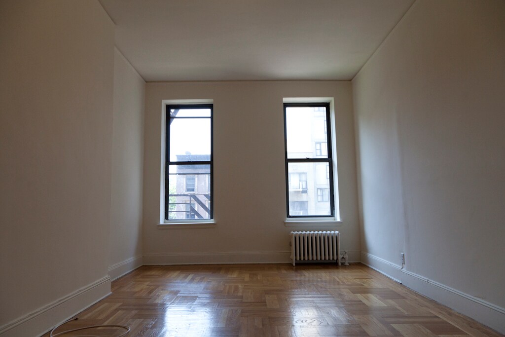 Primary Photo - 425 W 57th St