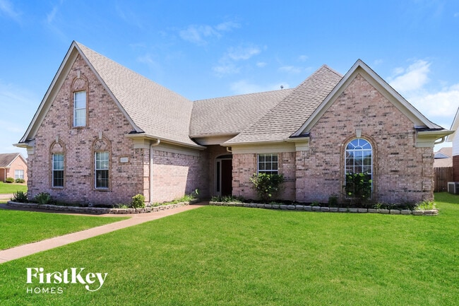 Foto del edificio - 8181 Short Grass Cove