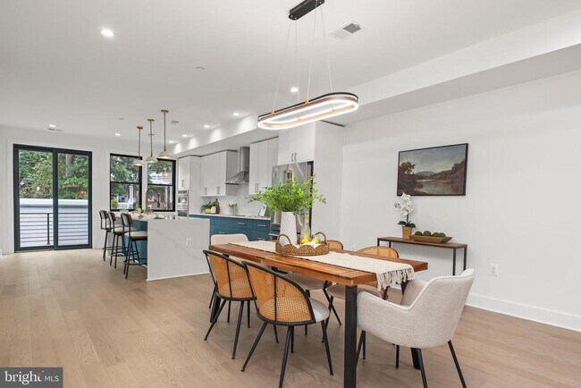 Foto del edificio - 4411 Illinois Ave NW