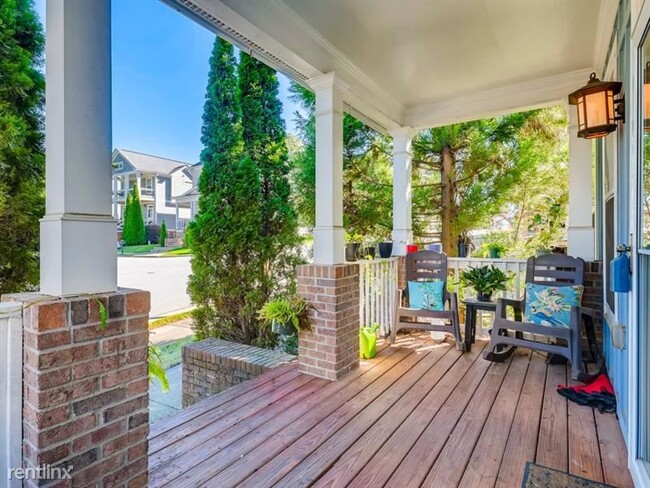 Building Photo - 4 br, 3 bath House - 136 Preston Lane SW