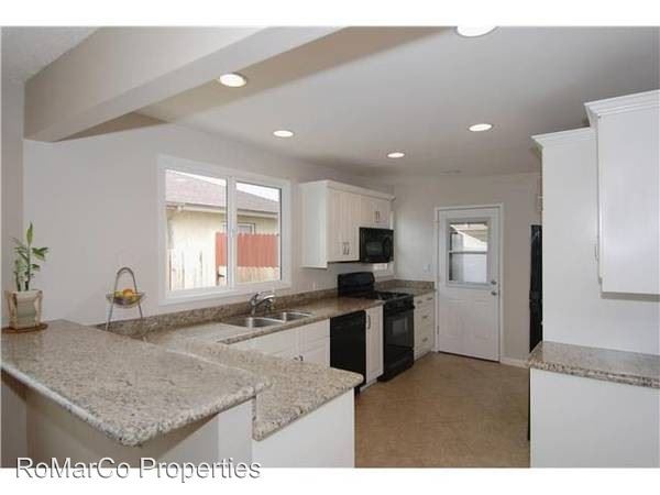 Foto del edificio - 3 br, 2 bath House - 5576 Gala Avenue