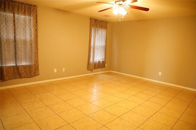 Building Photo - 18439 Ranch View Trail