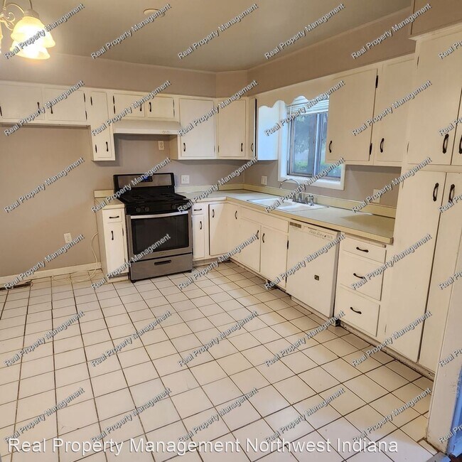 Foto del edificio - 3 br, 1.5 bath House - 6320 Tennessee Avenue