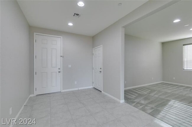 Building Photo - 4-BEDROOM SINGLE STORY HOME IN CADENCE VIL...