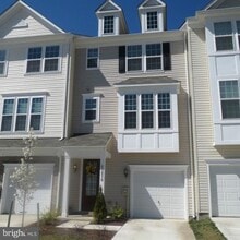 Building Photo - 43830 Royal Fern Ln