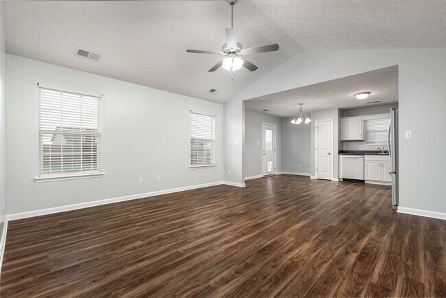 Building Photo - 299 Bald Eagles Cir