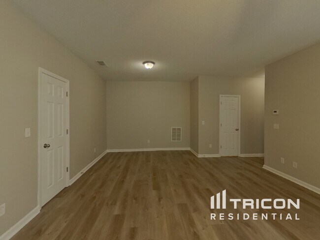 Building Photo - 134 Southwind Ln
