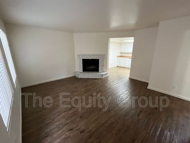 Foto del edificio - 3936 W Meadow Ave