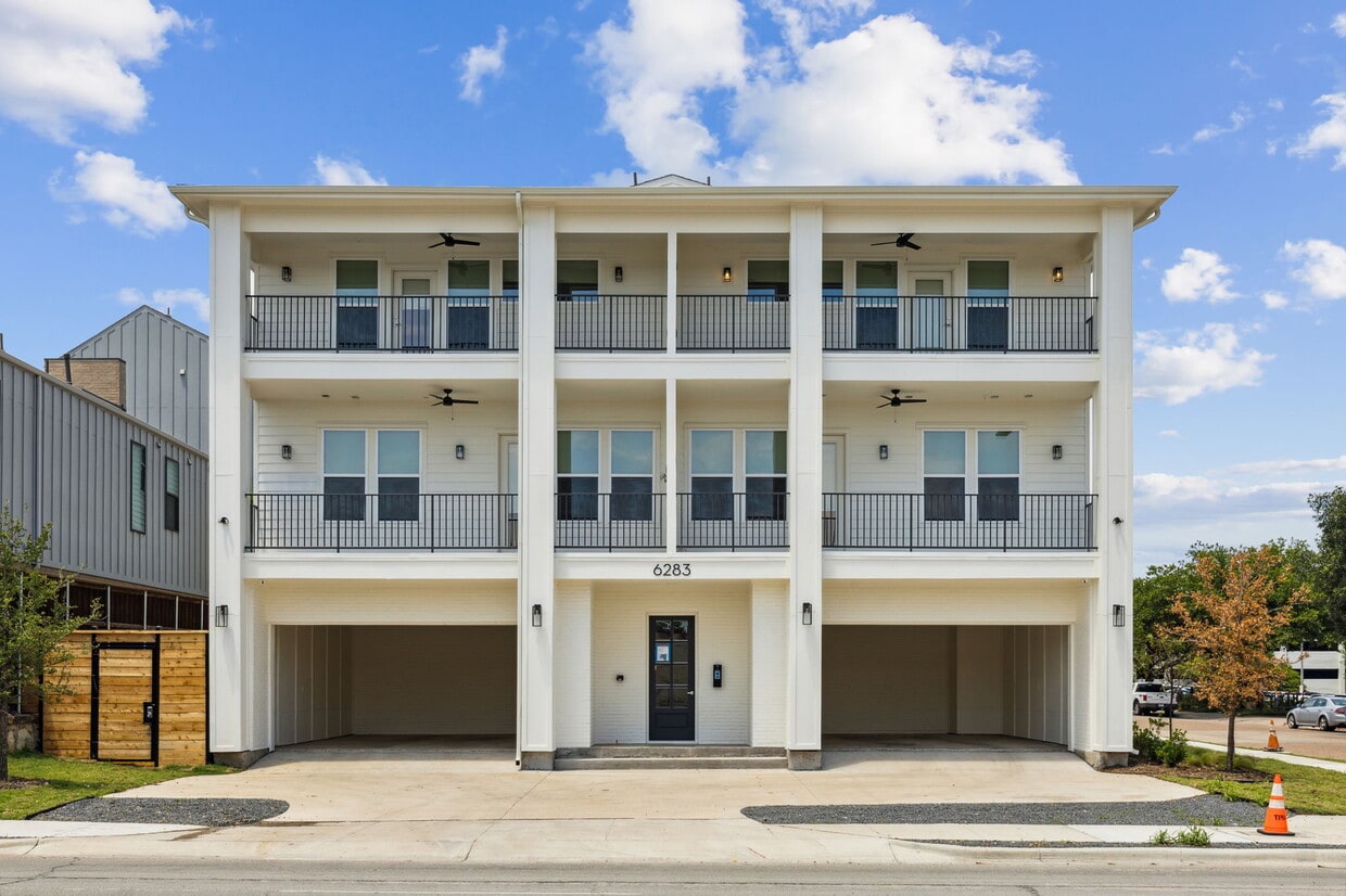 6283 La Vista Dr, Dallas, TX 75214 Apartments in Dallas, TX