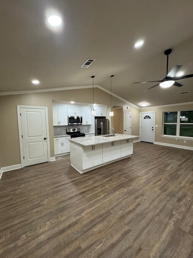 Foto del edificio - 4909 Bayside Ct