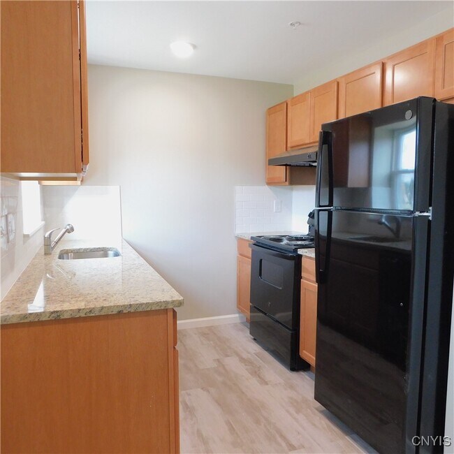 Foto del edificio - 413 S Main St