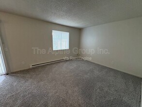 Building Photo - 17890 SW Alexander St