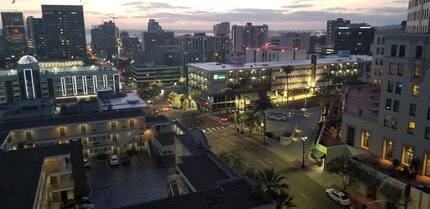 Building Photo - 801 Ash St