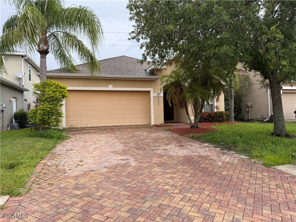 Foto principal - 8242 Silver Birch Way