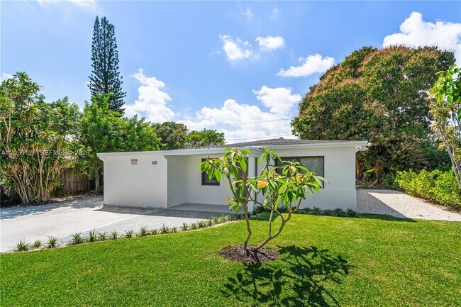 Foto del edificio - 328 SW 11th Ave