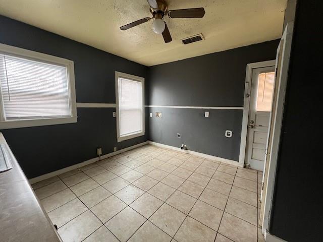 Foto del edificio - 3118 Waverly Ave