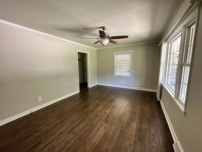 Foto del edificio - Exclusively Offered by Muse Realty Rentals...