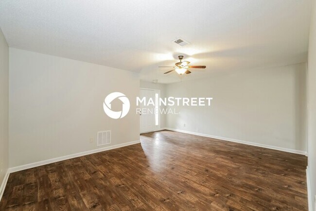 Foto del edificio - 3 Bedroom Pet-Friendly Home in Memphis, TN with Main Street Renewal