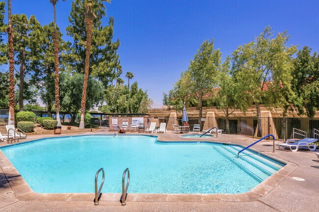 Foto del edificio - 2822 N Auburn Cir