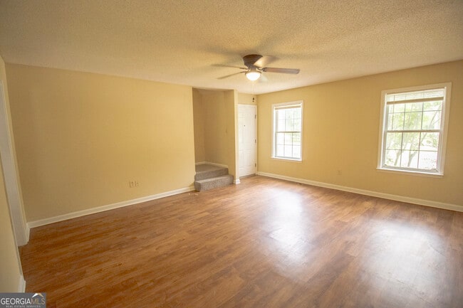 Building Photo - 1602 Drayton Ln